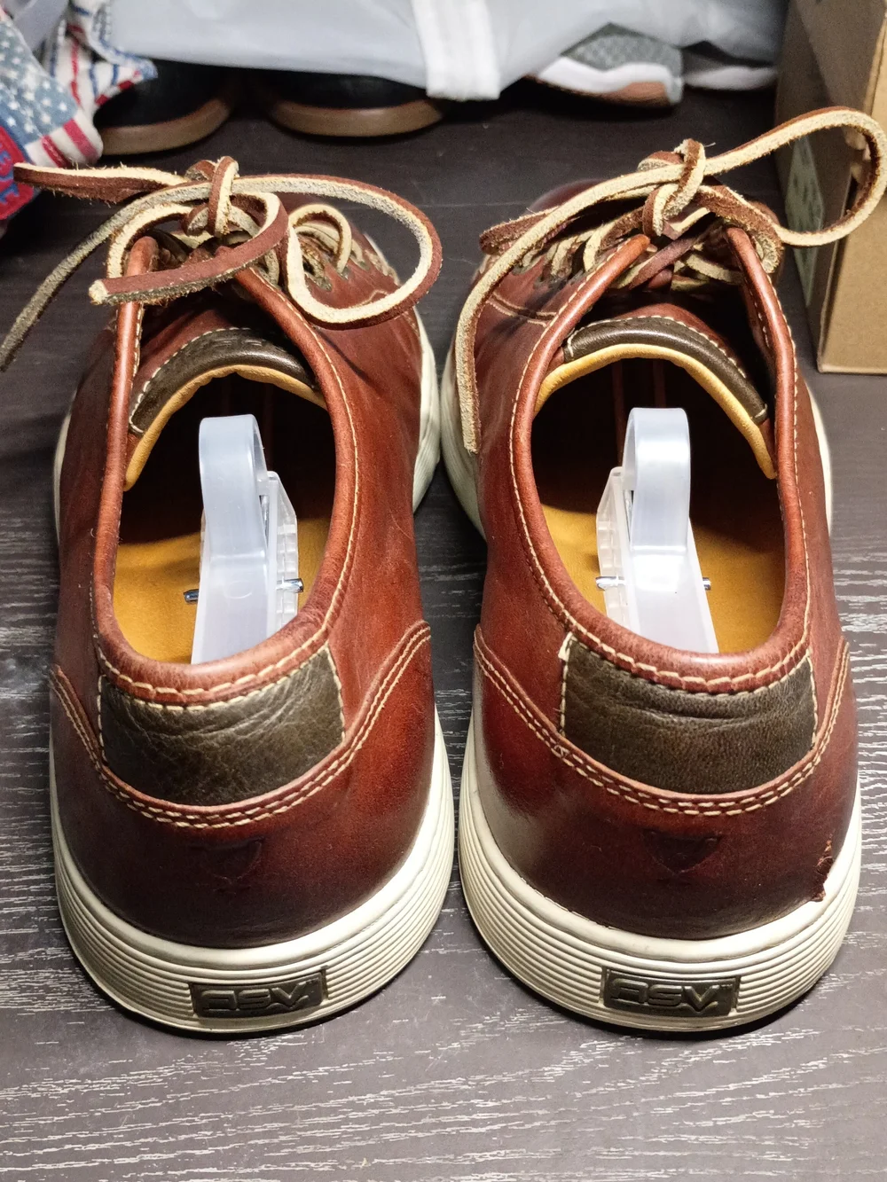 Sperry GOLD CUP Men's 10M Cognac Leather Lace-Up Boat Sneakers. Like NEW.